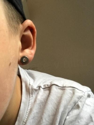 Falešný plug do ucha z nerez oceli 7 mm modrý (BB811)