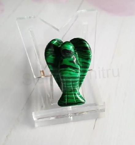 Minerální anděl malachit 15 g (X1961)