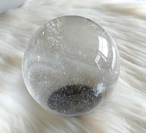 Křišťál koule leštěná 86 mm | 738 g (X2151)