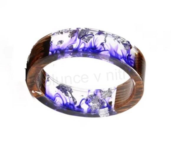 Dřevěný prsten s pryskyřicí velikost 63 (PP217)