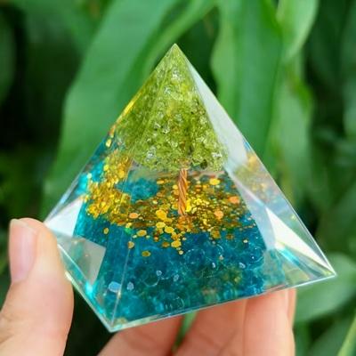 Orgonitová pyramida – jarní rozjasnění se stromem života (PP220)