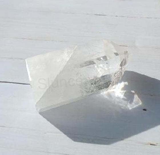 Křišťál špice s duhami 144 g – Brazílie (X2200)