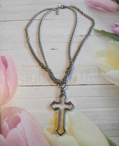 Řetízkový náhrdelník choker s přívěskem kříže – nerez (BD1048)