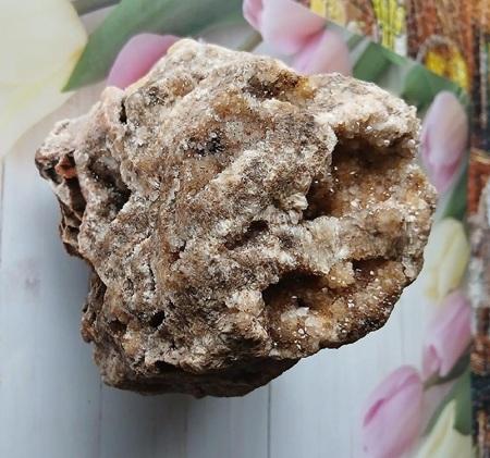 Mřížkový (Lamelární) křemen – Boxwork Quartz – sběratelská drúza (900 g) (X2226)