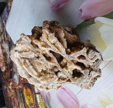 Mřížkový (Lamelární) křemen – Boxwork Quartz – sběratelská drúza (950 g) (X2229)