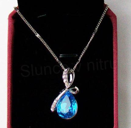 Postříbřený náhrdelník přívěšek slza Swarovski Elements (BD26)