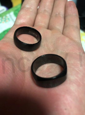 Pánský prsten z černého titánu (BP146)