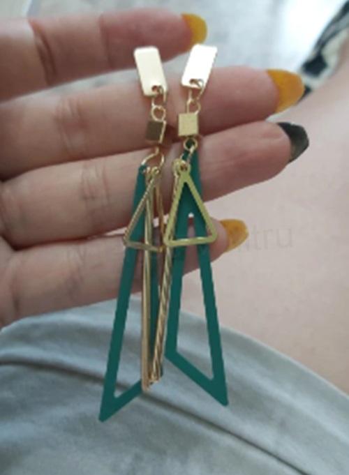 Dlouhé geometrické puzetové visací náušnice – moderní design (BB290)