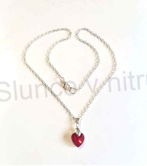 Postříbřený náhrdelník s rakouským křišťálovým srdcem Swarovski(BD228)
