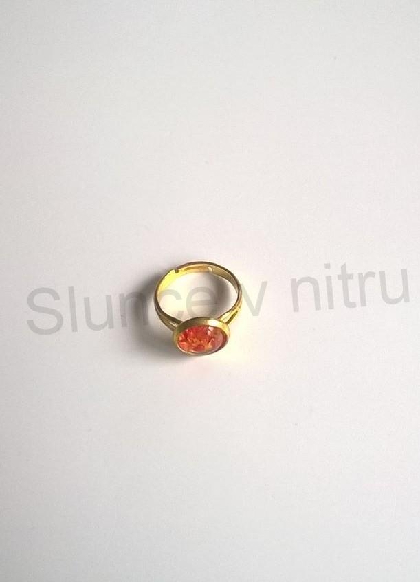 Nastavitelný zlatý minerální prsten  s Jantarem (X256)
