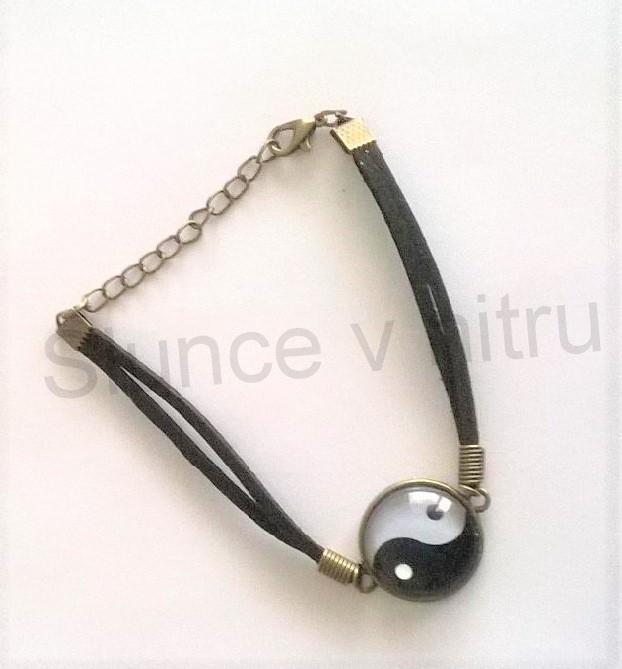 Kožený náramek s kabošonem Jin a Jang / starobronz (BC452)