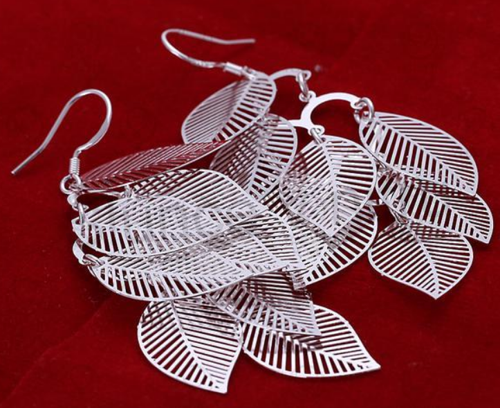 Postříbřené náušnice Lístky (BE159)