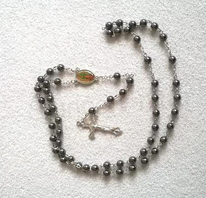 Náhrdelník Růženec s hematovými korálky (BD287)