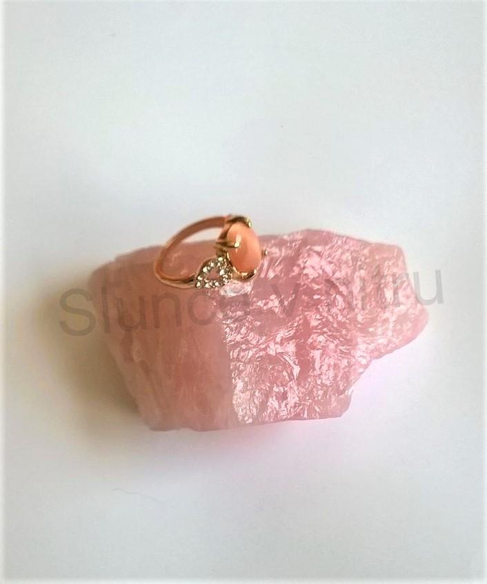 Prsten s polodrahokamenem Kočičí oko a zirkony (BP84)