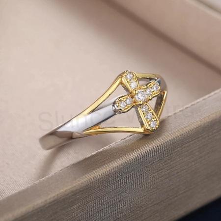 Pozlacený prsten kříž a zirkony velikost 55 (BP296)