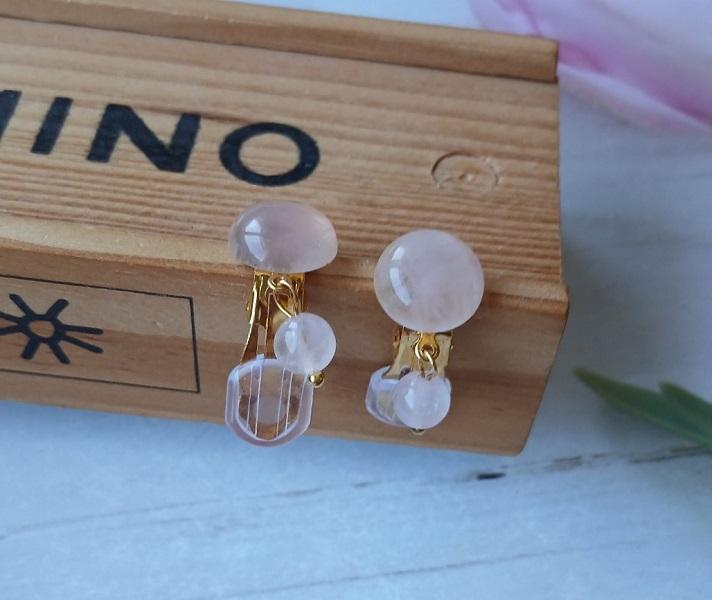 Minerální náušnice klipsy s Růženínem 12 mm (X514)