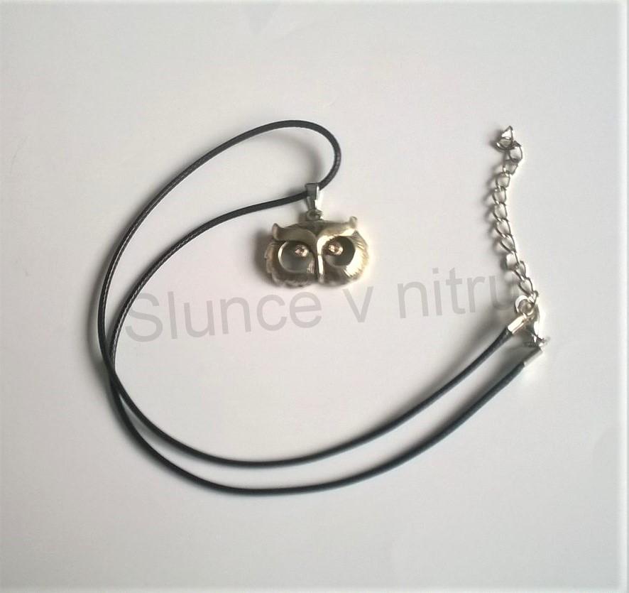 Náhrdelník s přívěškem sova s kaminky (BD351) 