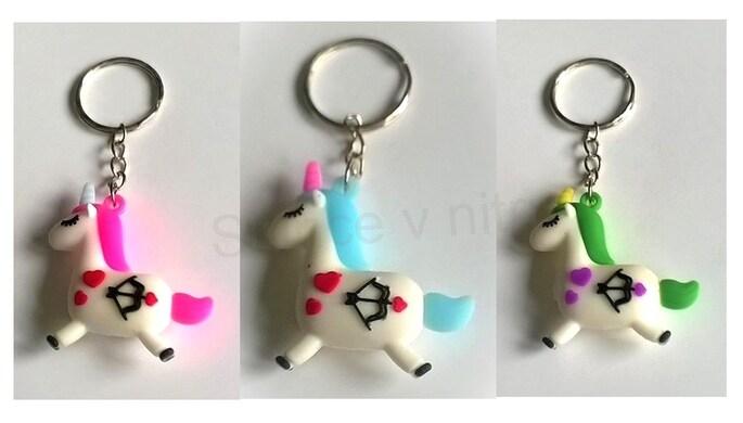 Kličenka, přívěšek Jednorožec mix (D390)