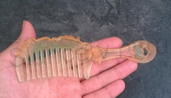 Orgonitový srdíčkový hřeben - zeleno hnědý 16,2 X 4,9 cm (PP73)