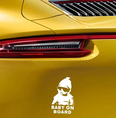 Samolepky na auto Dítě v autě (E426)