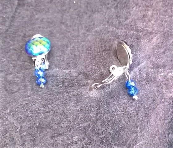 Náušnice klipsy s dračím vzorem měnicí a swarovski korálky 1,2 x 3 cm (BB521)