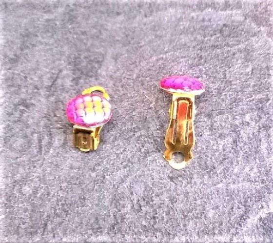Náušnice klipsy s dračím vzorem měnicí  1,8 x 1,1 cm (BB522)
