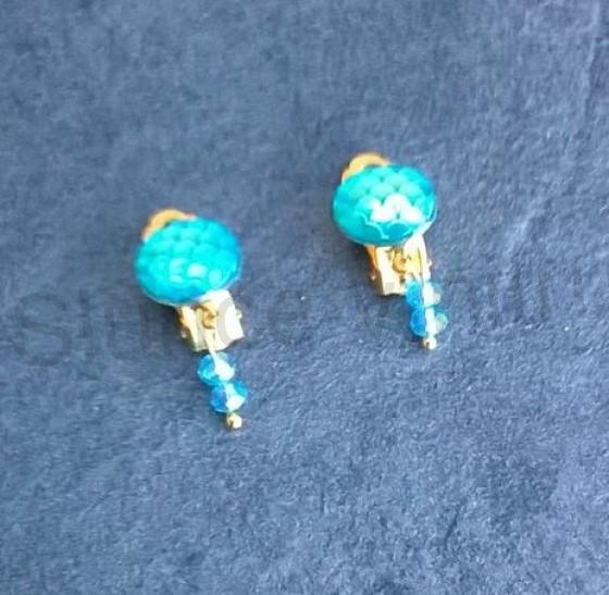 Náušnice klipsy s dračím vzorem měnicí a swarovski korálky 1,2 x 3 cm (BB530)