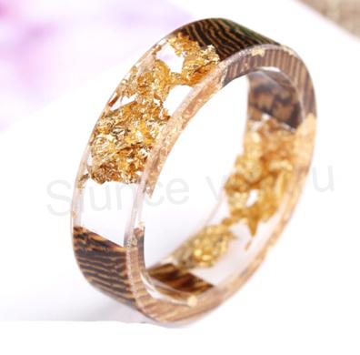 Dřevěný prsten s pryskyřicí (PP117)