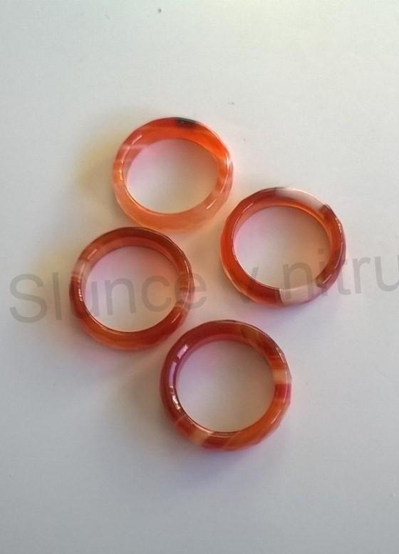 MinerálnÍí achátový prsten broušený velikost 56 (X614)