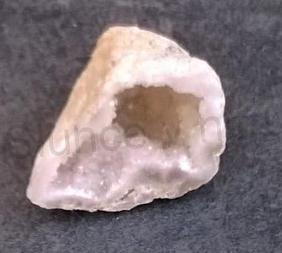 Sněžný Křišťál geoda 28,3g  (Maroko) (X657)