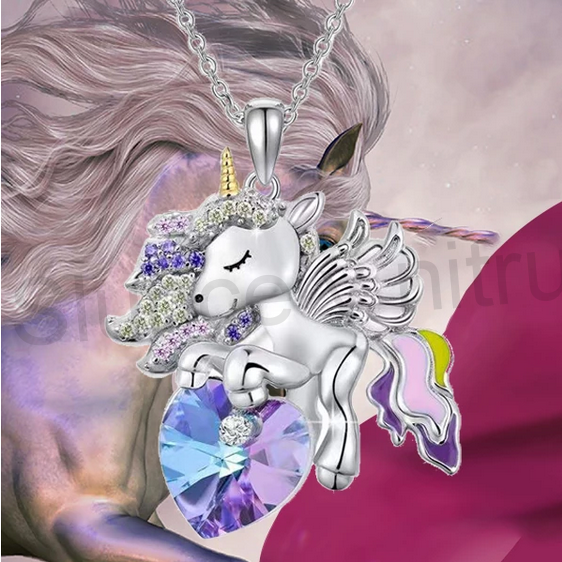 Náhrdelník s přívěškem koníka, jednorožce a Swarovski srdce (BD435)