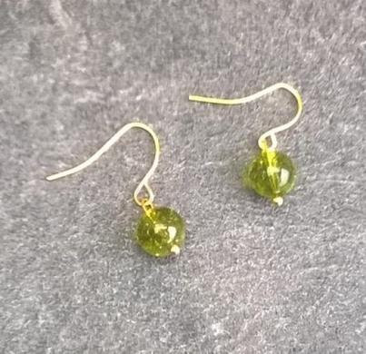 Minerální olivínové náušnice zlaté (X692)