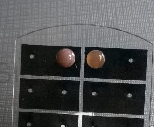 Puzetové náušnice achátové 8 x 8 mm (X819)