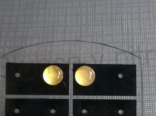 Puzetové náušnice achátové 8 x 8 mm (X820)