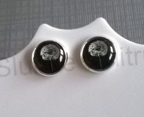 Puzetové náušnice z chirurgické oceli kytičkové (BB636)