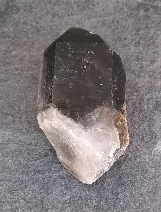 Kouřová Záhněda špice 24,8g (Česká Republika) (X991)