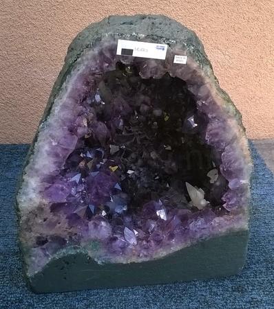 Ametyst geoda s kalcitem 16,6 Kg (Brazílie) (X1114)