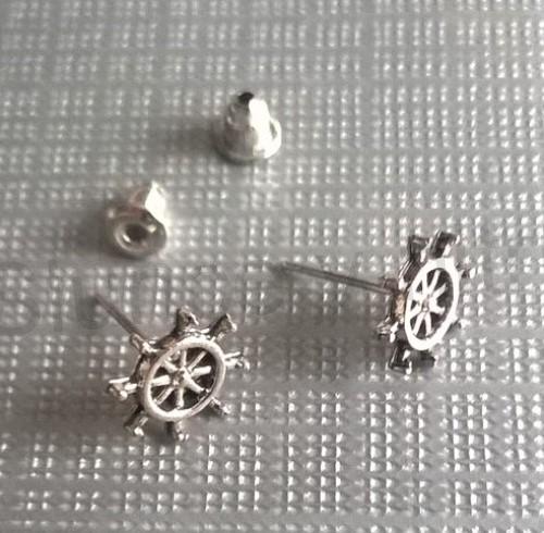 Puzetové náušnice kormidlo (BB658)