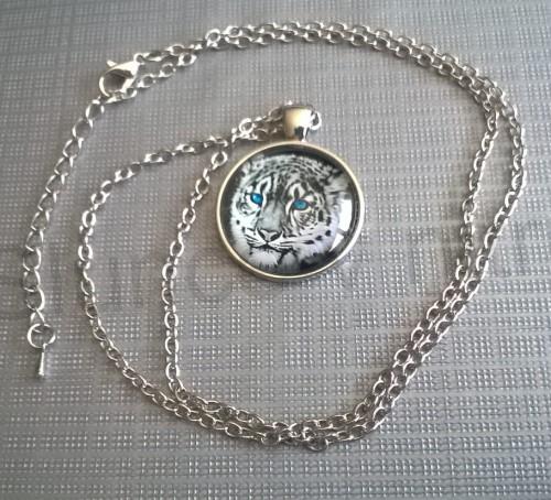 Náhrdelník s přívěškem bílý tygr (BD508)
