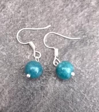 Minerální náušnice apatitové 8,5 mm (X1249)