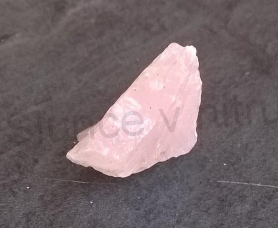 Růženín surový 12,9 g (Česká Republika) (X1268)