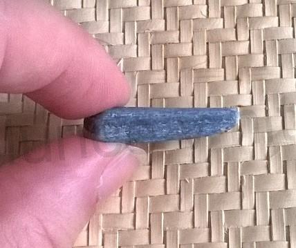 Kyanit surový 5 g (Brazílie) (X1343)