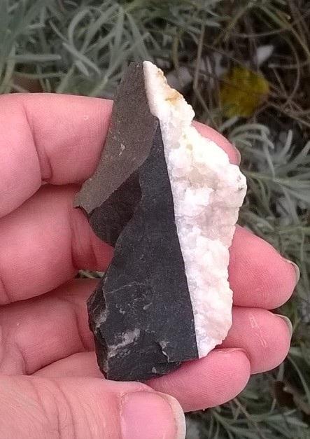 Drúza kalcitu 30 g (Česká Republika) (X1381)