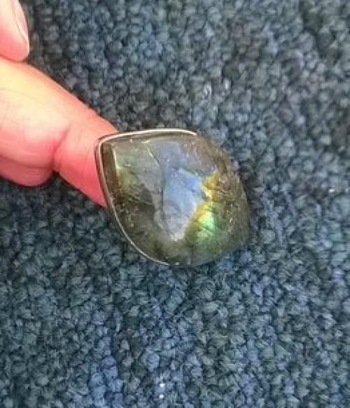 Nastavitelný minerální prsten labradorit (X1452)