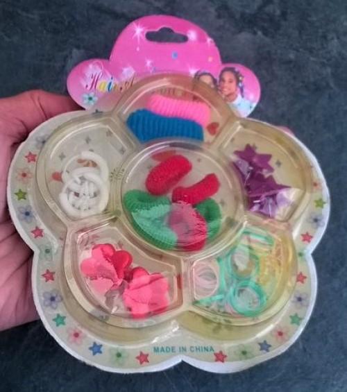 Dívčí sada gumiček do vlasů, 4 skřipec, 4 x náušnice (H436)