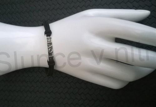 Náremek na ruku s nápisem Love, láska (BC552)