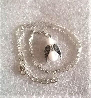 Minerální náhrdelník Anděl, andílek - Jadeit (X1489) 