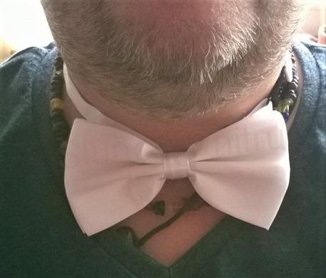 Pánský stylový motýlek bílý (K179)