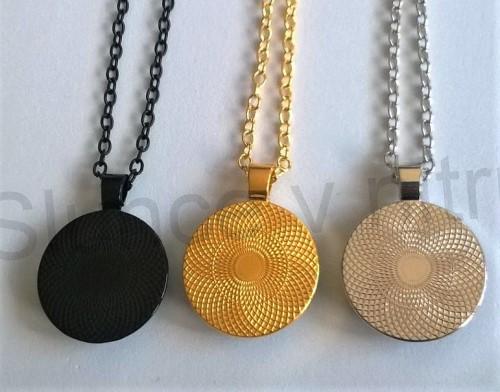 Náhrdelník s přívěškem Triquetra (BD692)