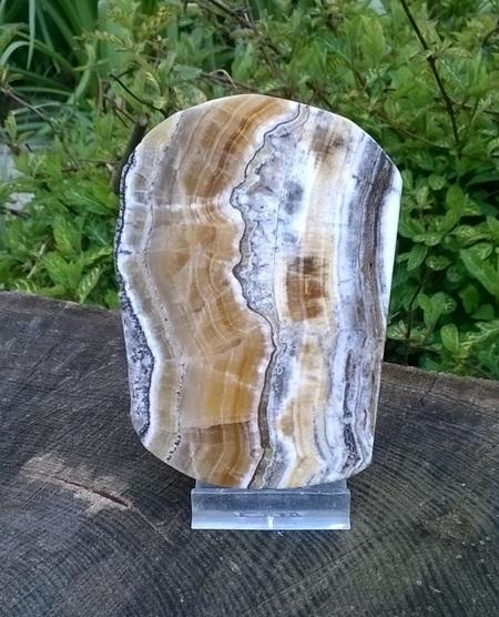 Aragonit řez 282 g (Slovenská Republika) (X1615)